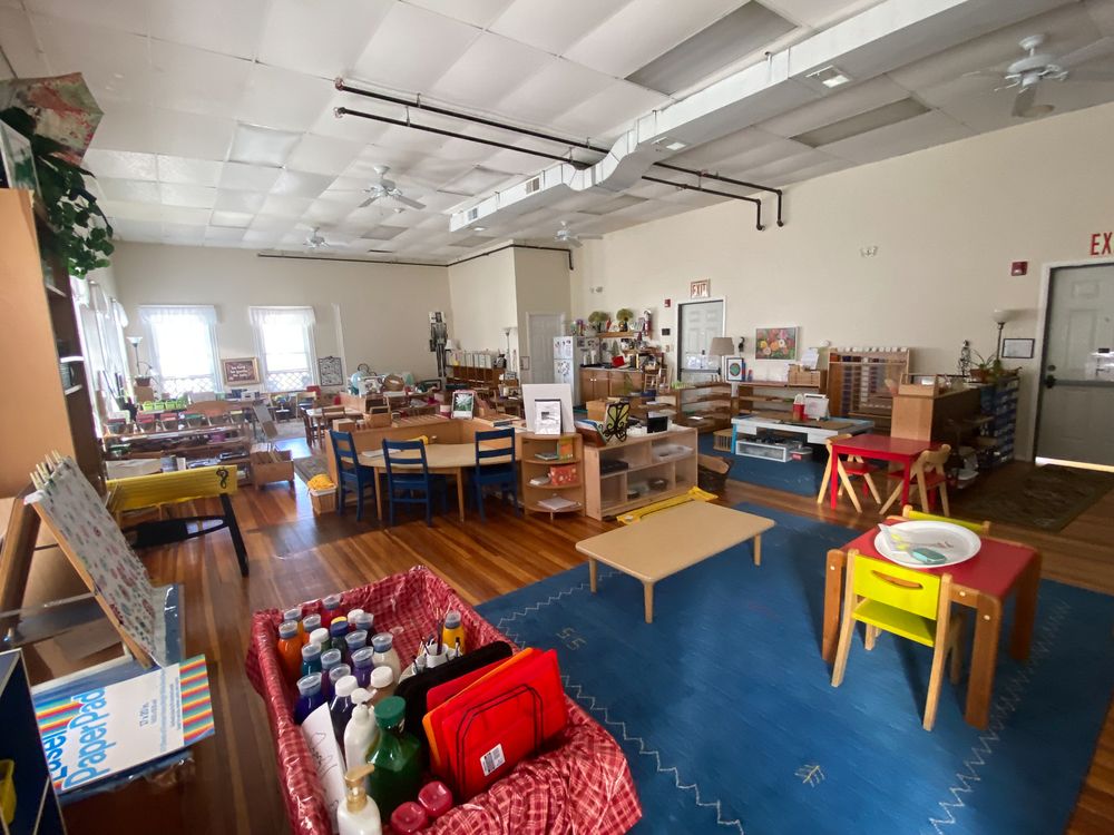 Little Ones Too Preschool and Nursery: 1098 Parkwood Blvd, Schenectady, NY 12308